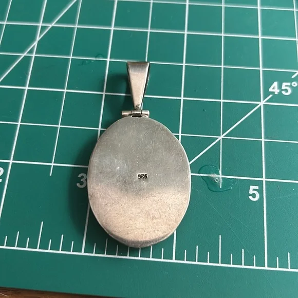 Beautiful Sterling Agate Pendant - Picture 2 of 3